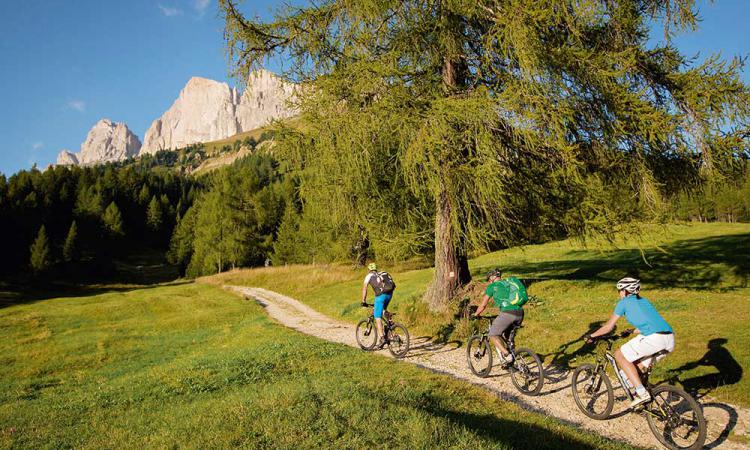 Radtour in den Dolomiten