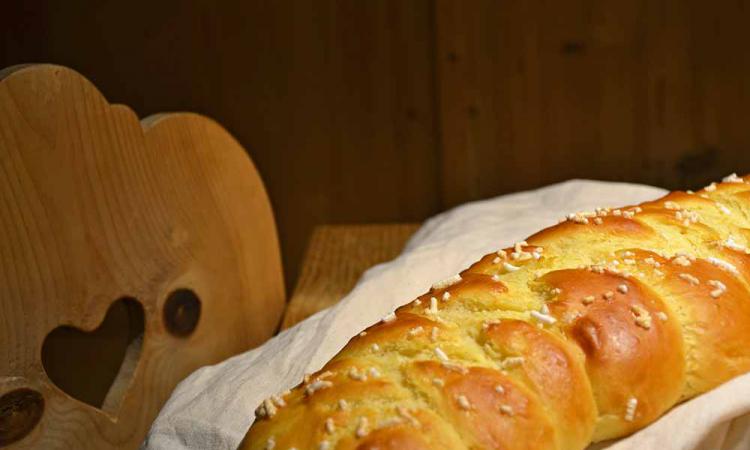 Breaded yeast bun made by the farmer Sandra