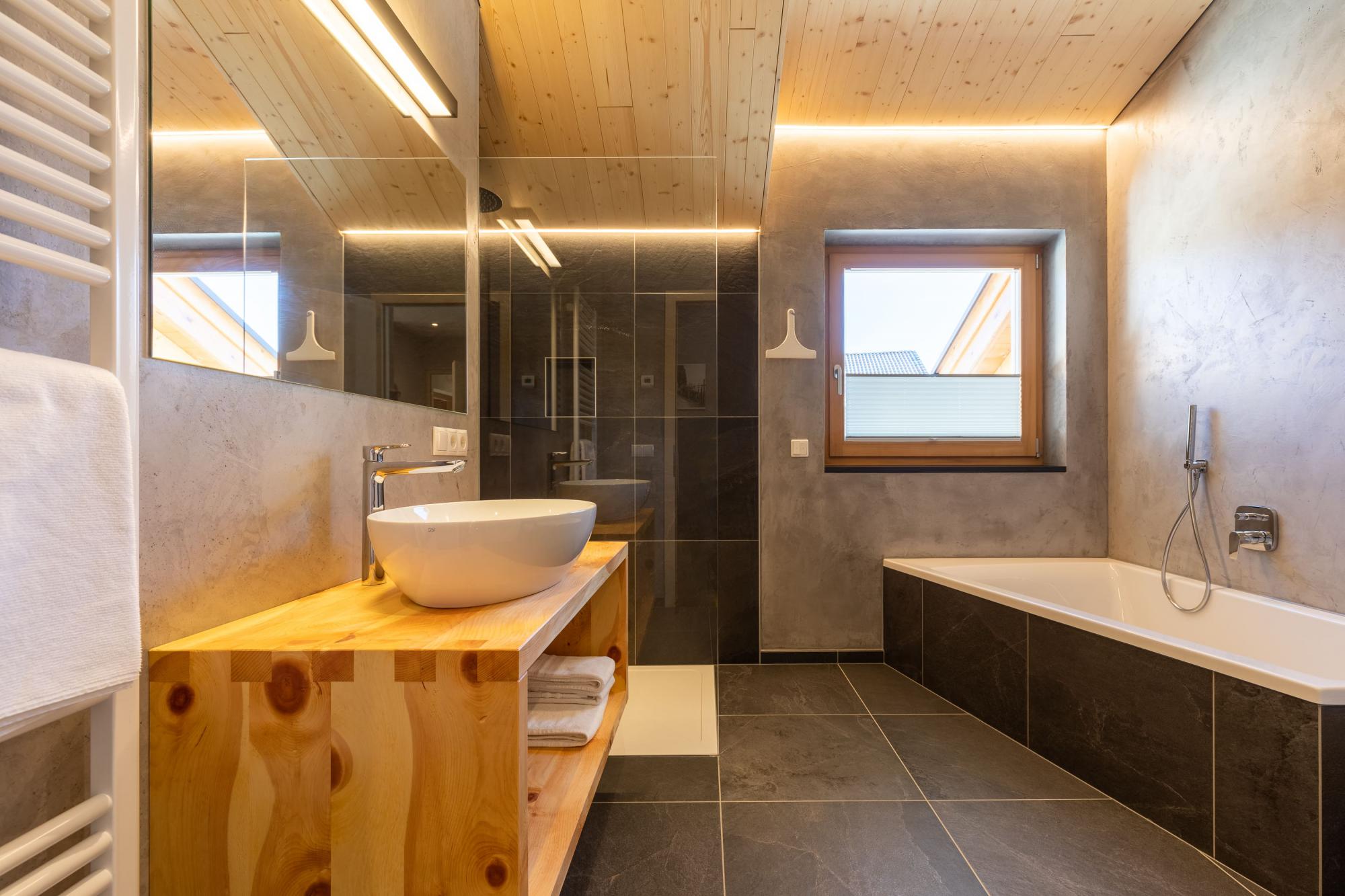 Bathroom 'ortus'